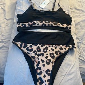 NWT bikini